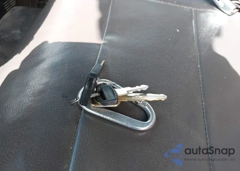 2003 Ford F-150 Xl/Xlt z USA, uszkodzony, nr VIN 2FTRF17223CB13318